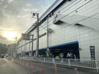 ヤマダデンキ テックランド新山下店