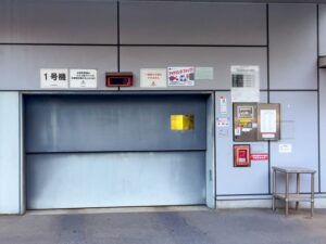 タワー型駐車場